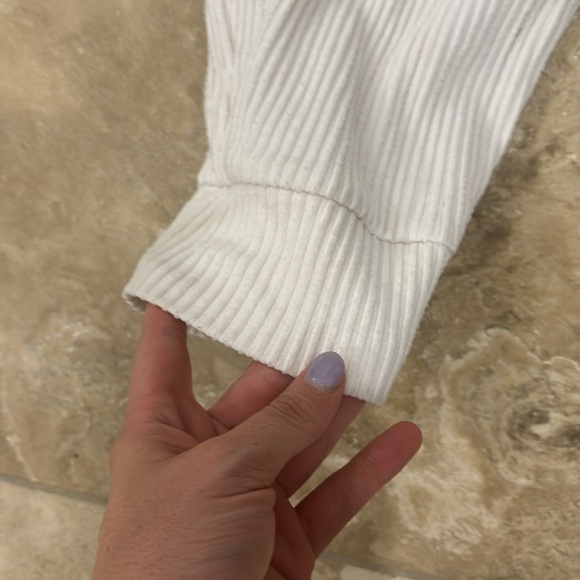 ALO joggers - Picture 4 of 6